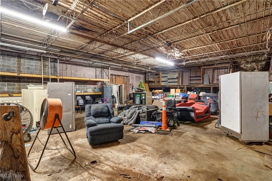 Cleveland, Ohio 44105, United States, ,Commercial,Active,83710