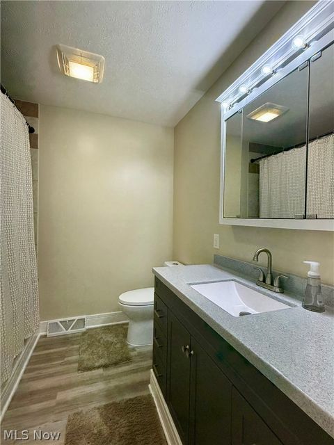 Tiny photo for 7177 N Churchill Place, Concord Township, OH 44077 (MLS # 5202437)