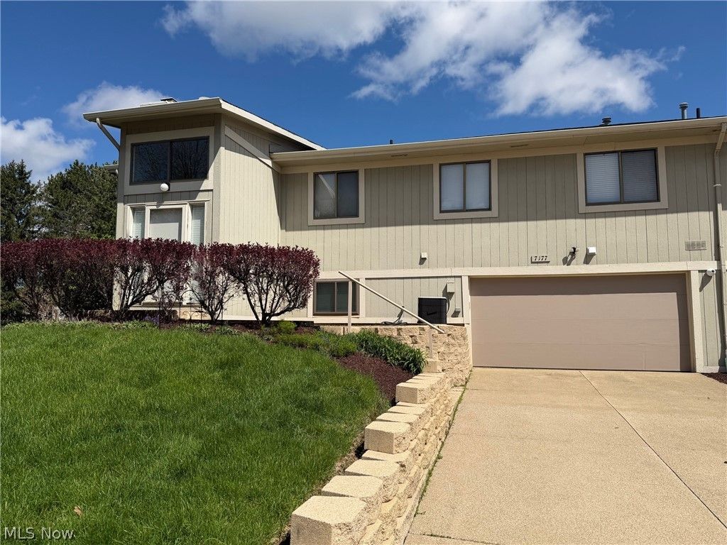 Photo of 7177 N Churchill Place, Concord Township, OH 44077 (MLS # 5202437)