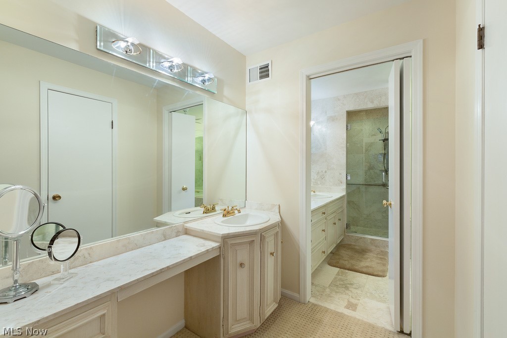 Ainsworth Country Estates Inc - Residential