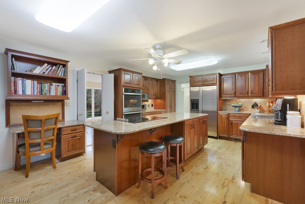 Ainsworth Country Estates Inc - Residential