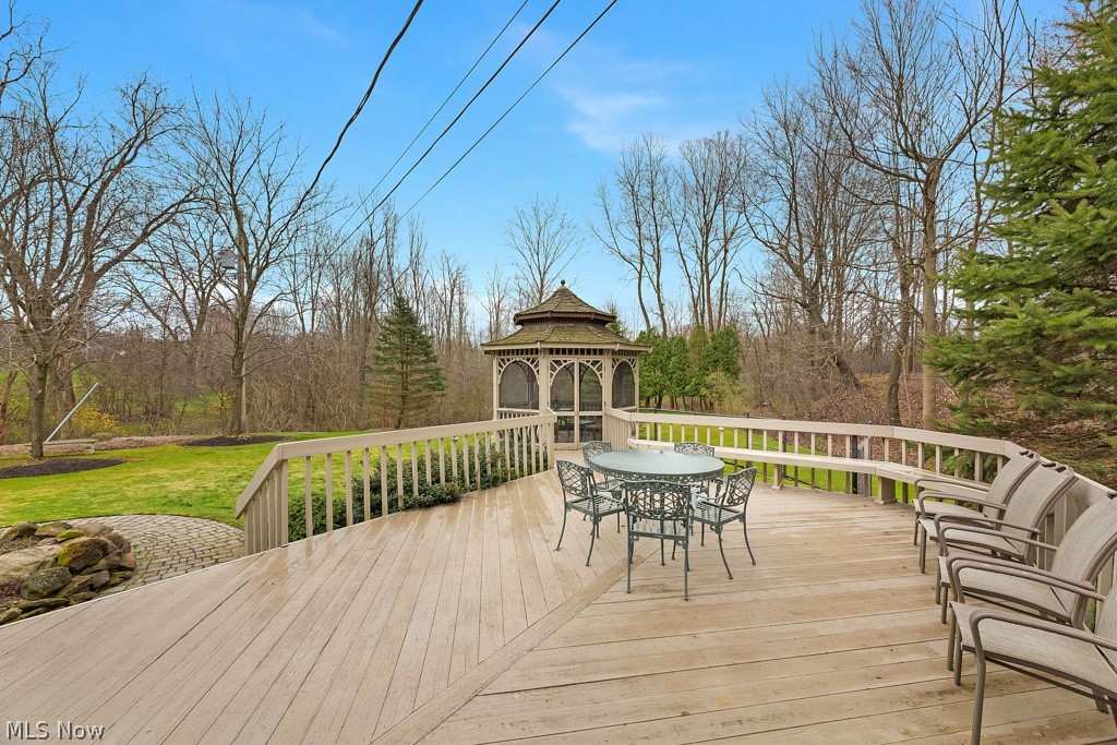 Ainsworth Country Estates Inc - Residential