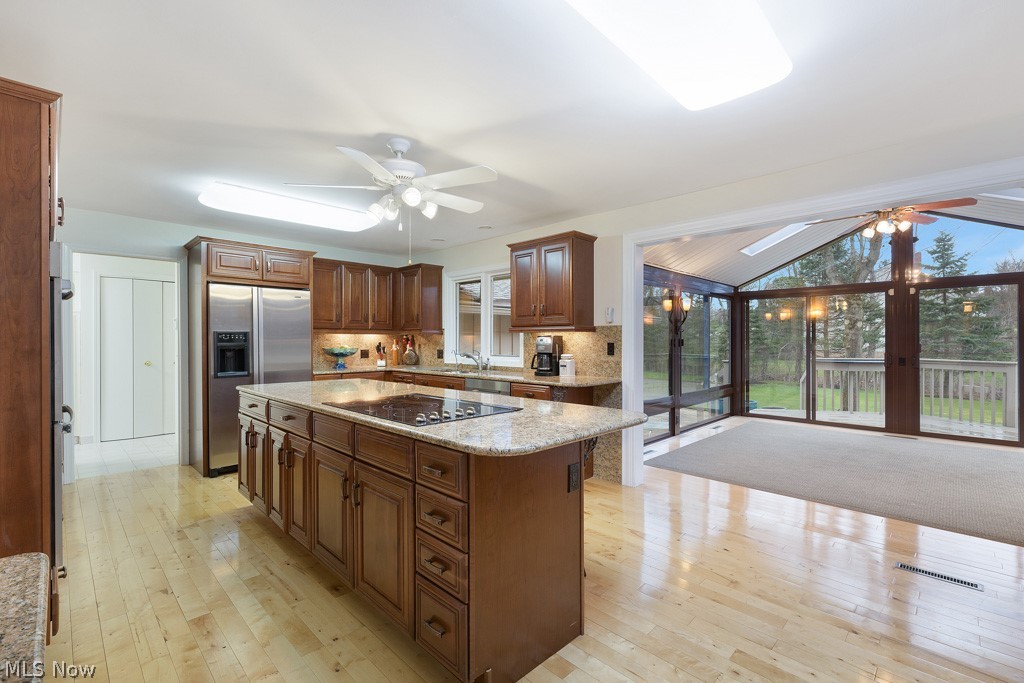 Ainsworth Country Estates Inc - Residential