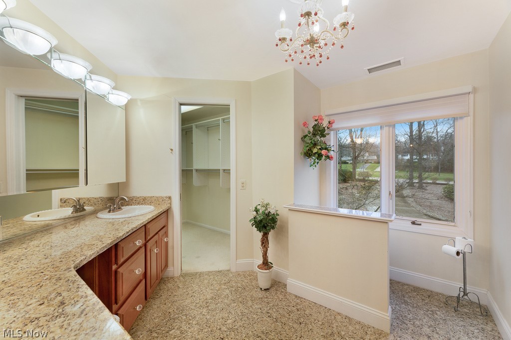 Ainsworth Country Estates Inc - Residential