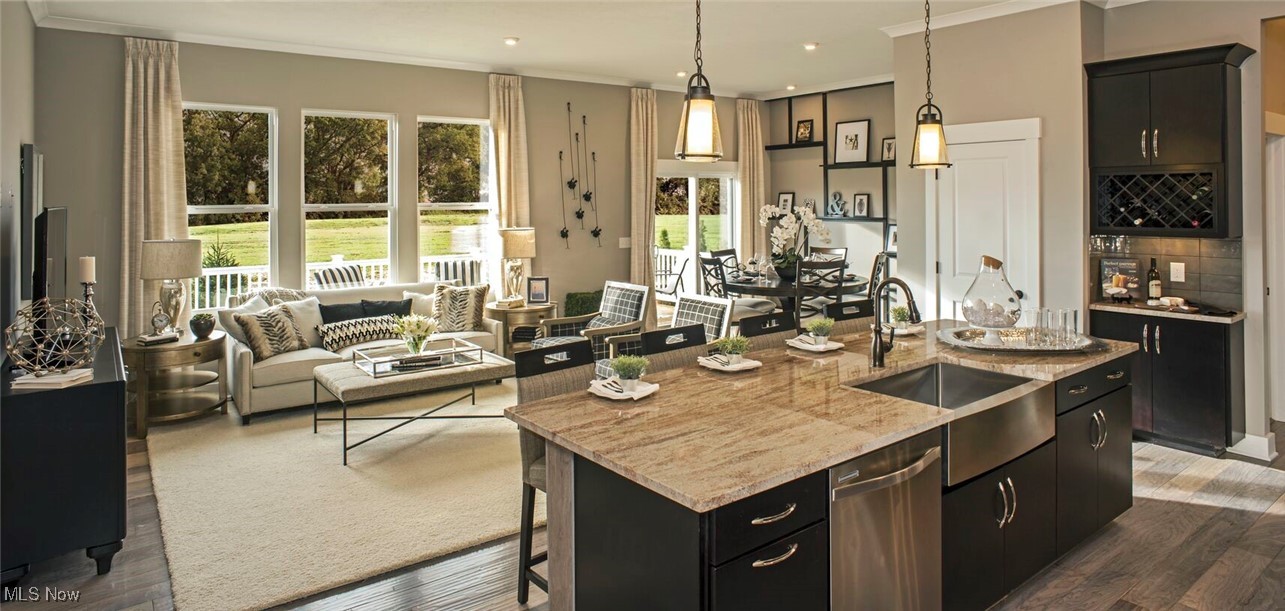 Spring Hill Villas - Residential