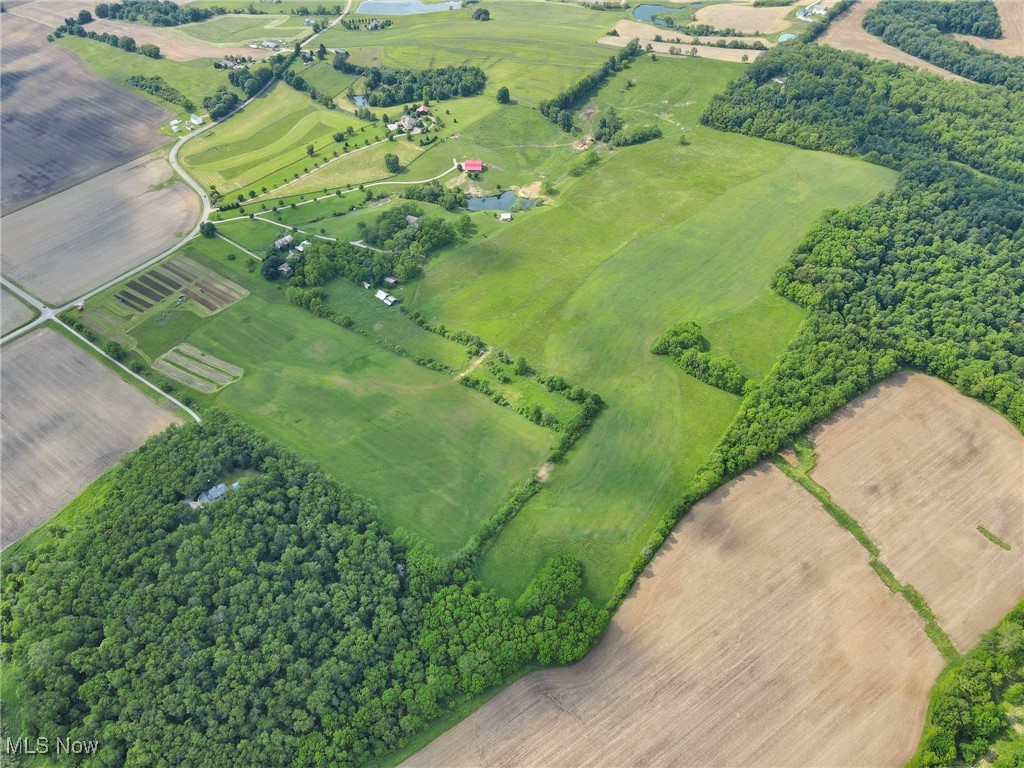 11559 Somerset Road, Thornville, Ohio image 27
