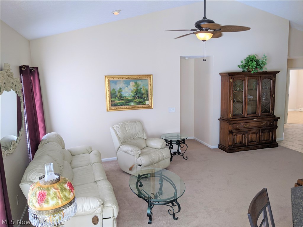 Villas/Avalon 01 - Residential