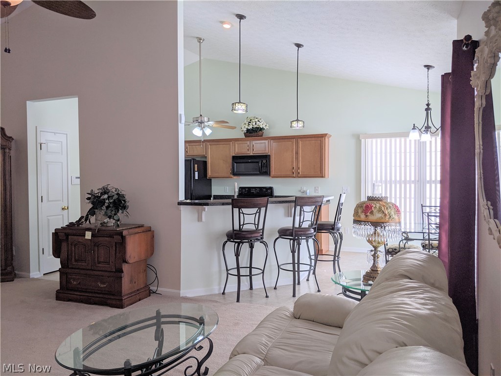 Villas/Avalon 01 - Residential