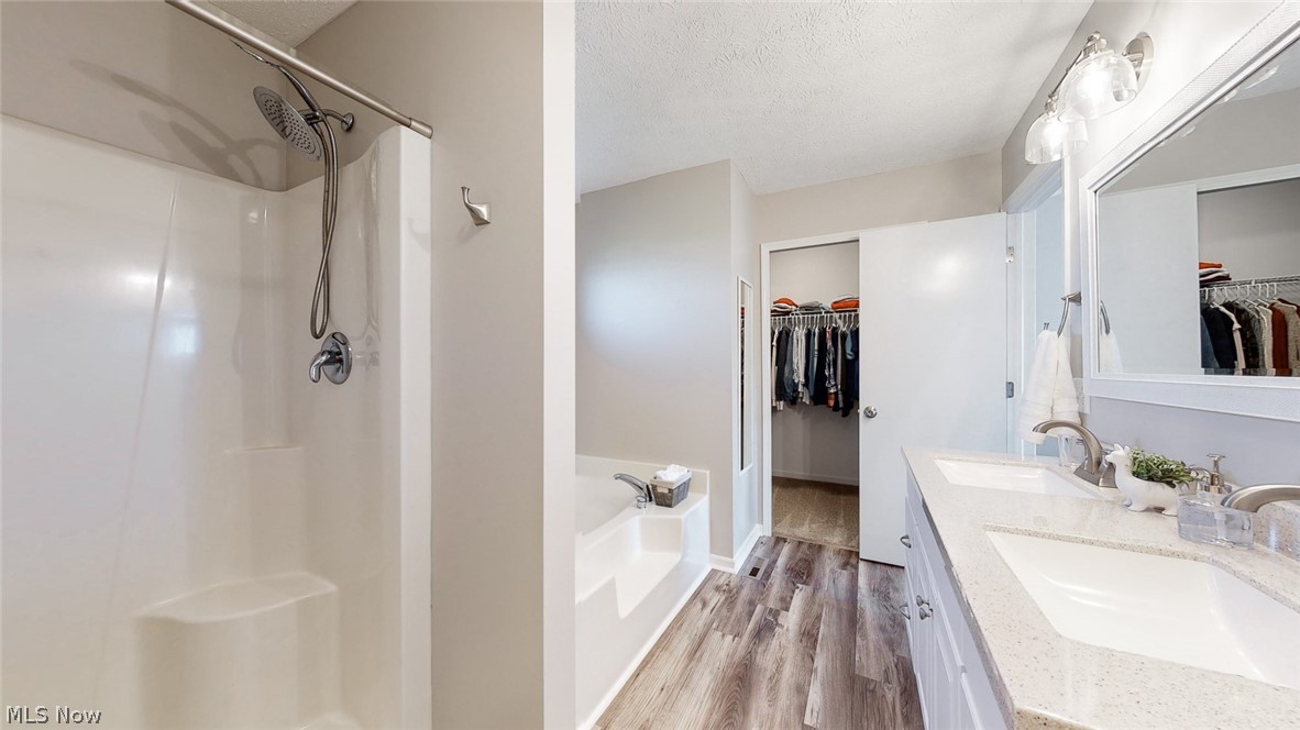 Hoover Estates 01 - Residential