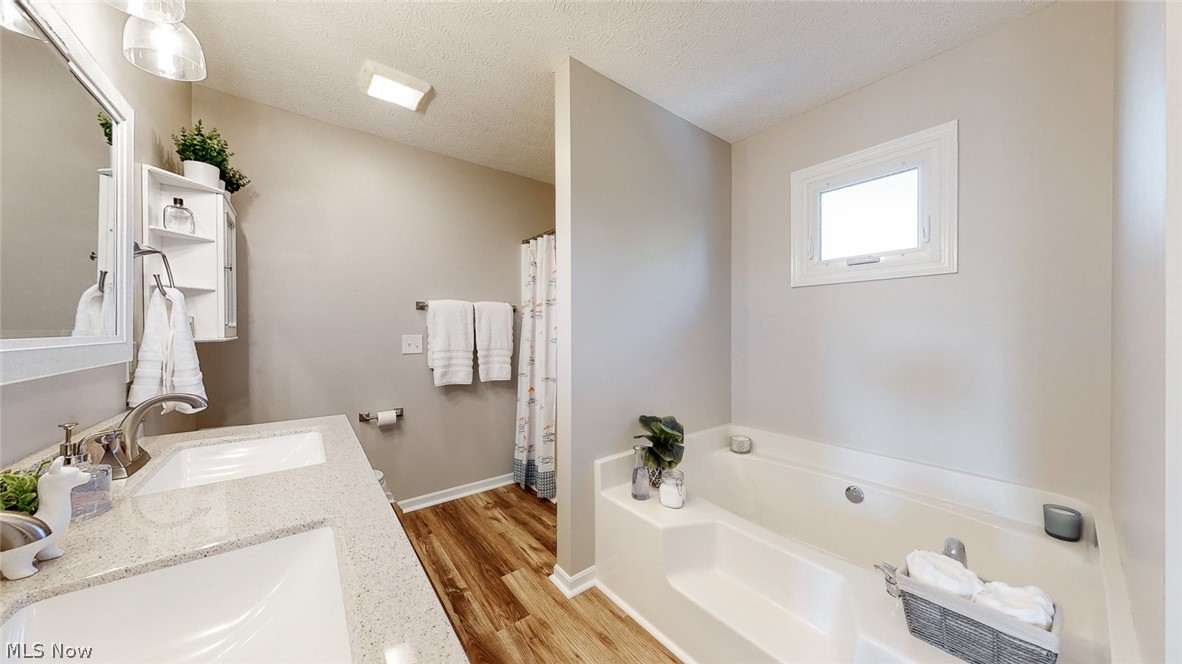 Hoover Estates 01 - Residential