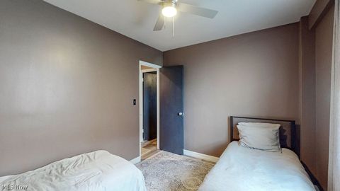 Tiny photo for 11820 Edgewater Drive #110, Lakewood, OH 44107 (MLS # 5197734)