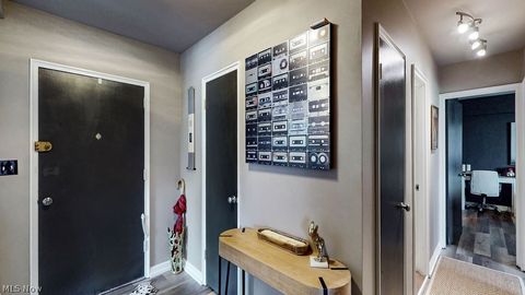 Tiny photo for 11820 Edgewater Drive #110, Lakewood, OH 44107 (MLS # 5197734)