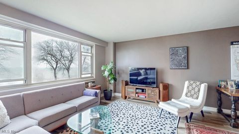 Tiny photo for 11820 Edgewater Drive #110, Lakewood, OH 44107 (MLS # 5197734)