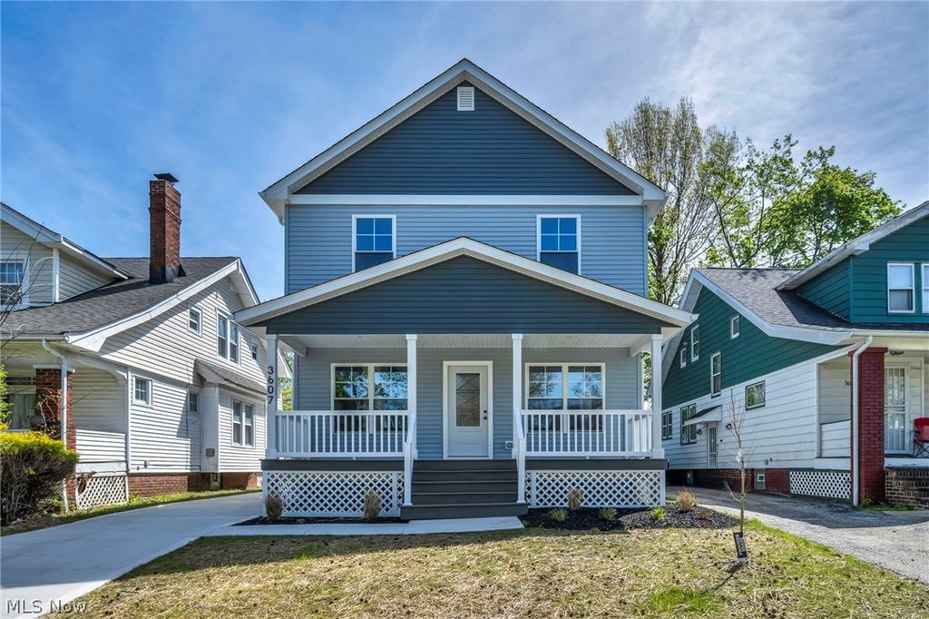 Photo of 3607 Pennington Road, Shaker Heights, OH 44120 (MLS # 5205339)