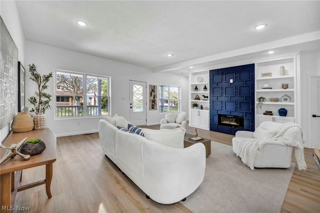 Photo of 3607 Pennington Road, Shaker Heights, OH 44120 (MLS # 5205339)