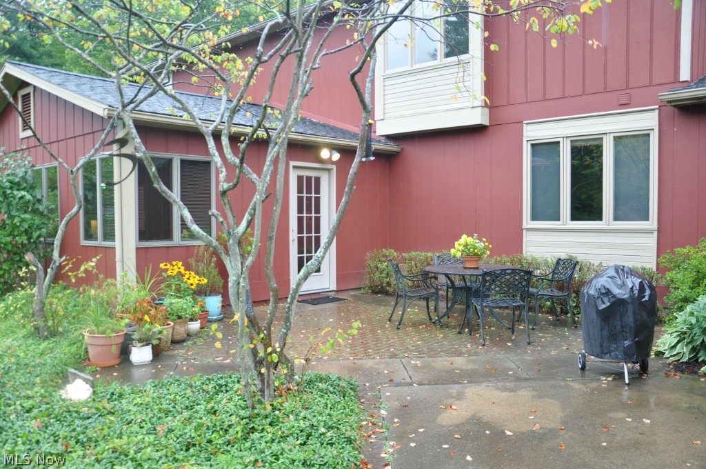 Apps Ghent Ridge - Residential