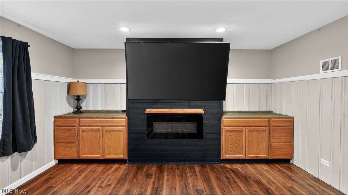 City/Youngstown - Residential