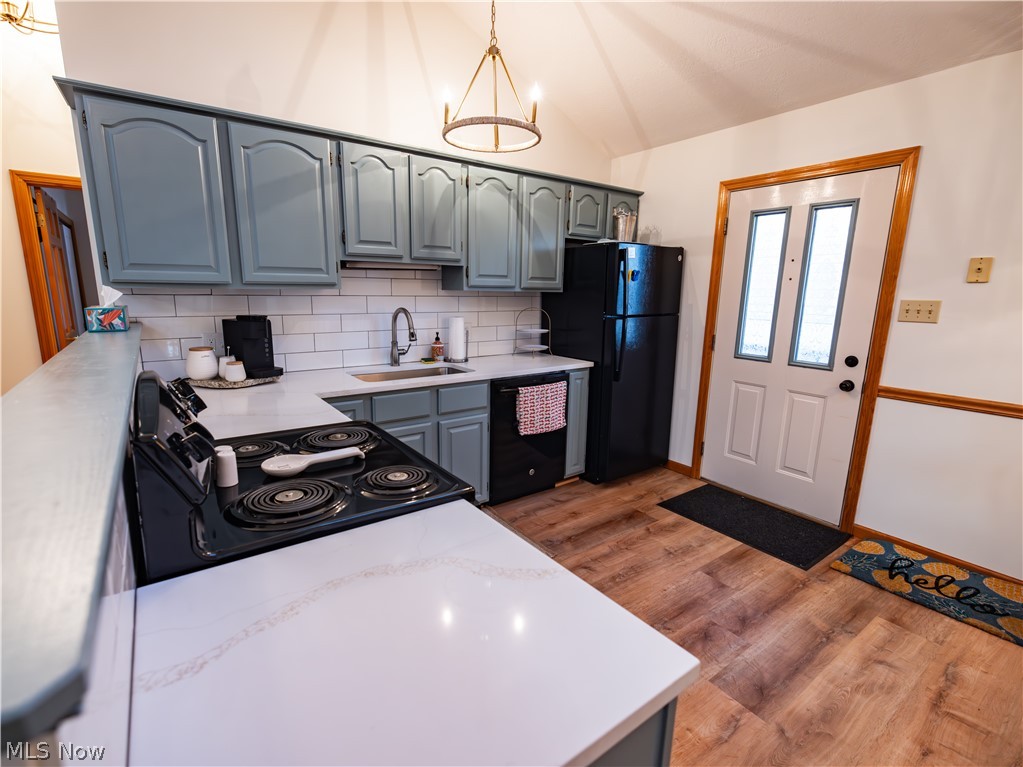 Lake Tamahawk - Residential