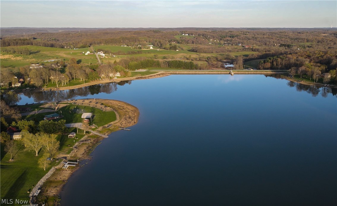 Lake Tamahawk - Residential