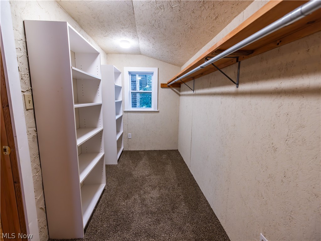 Lake Tamahawk - Residential