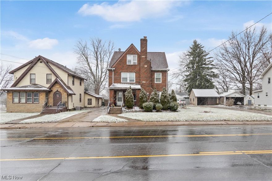 Attention Investors! This well kept 4 unit is just hitting the market! Completely occupied with $2850 gross income monthly! This unit includes 2 two bedroom units, a one bedroom unit as well as an efficiency. All stoves and refrigerators convey with the property. There is also a common basement laundry space. Add this one to your portfolio today.