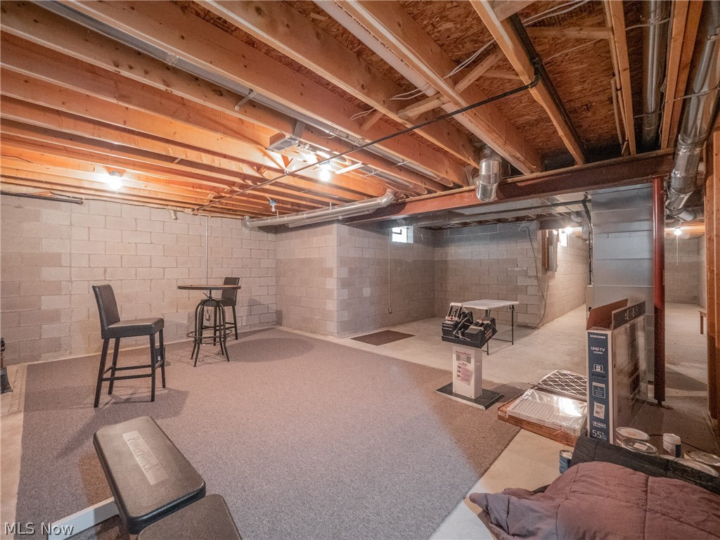 Villas/Woodhaven - Residential