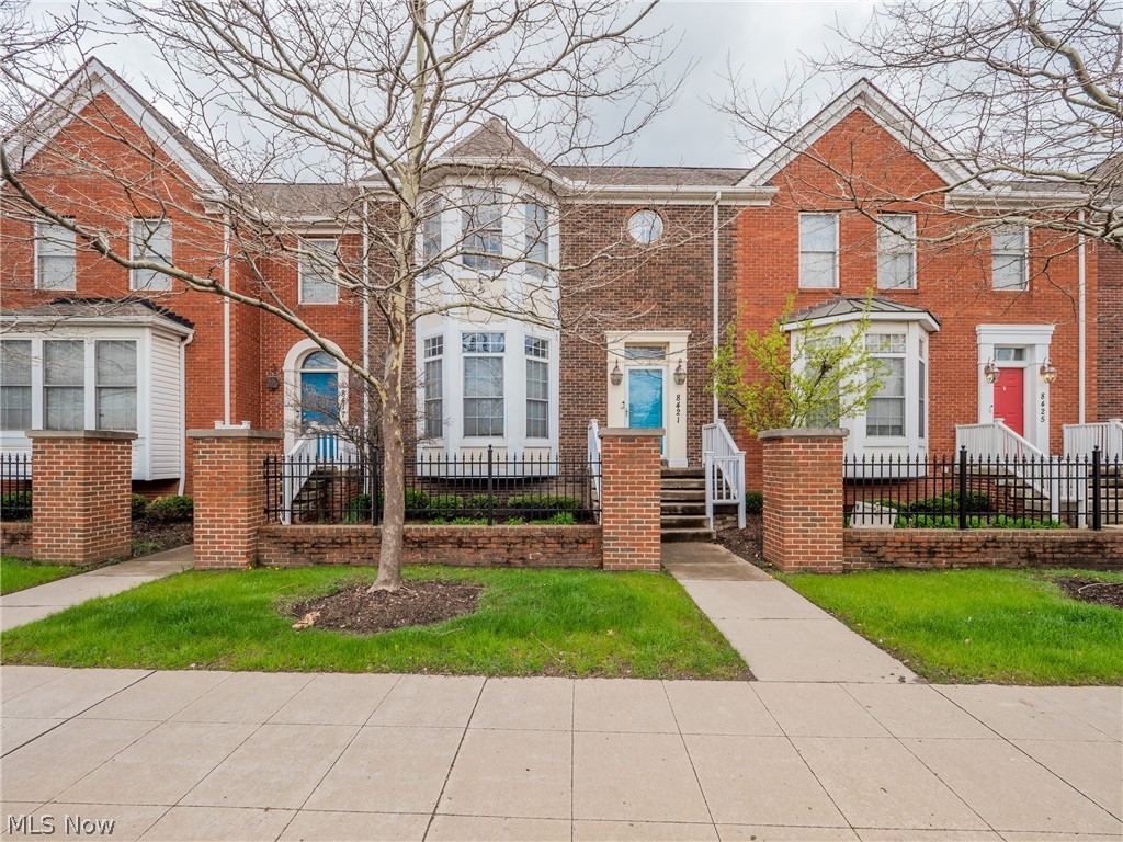 Villas/Woodhaven - Residential