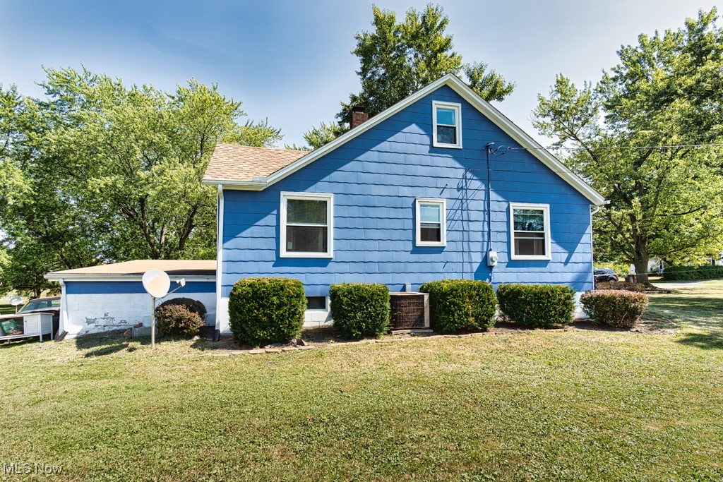 11236 W Pine Lake Road, Salem, Ohio image 7