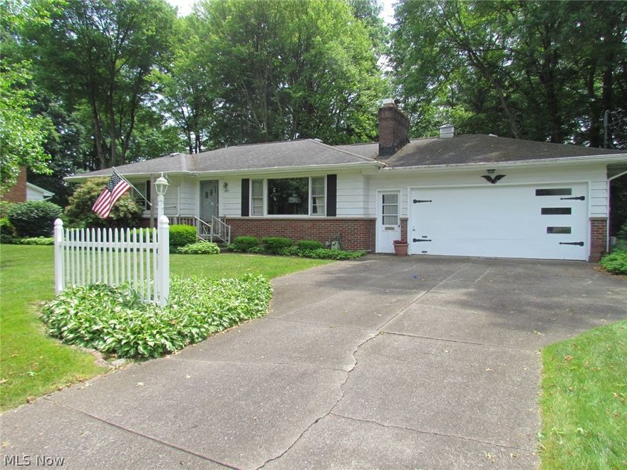 Welcome to Timber Brook Estates and enjoy a quiet neighborhood.
This 3 bedroom and 2 bathrooms ranch has a finished basement with a kitchenette, huge bedroom ,
And a workshop.
On the main floor is a large living room,dinning room with hardwood floors. The eat in kitchen has all appliances and a pantry.
Enjoy sitting at the covered patio and looking at the park like back yard.The back property line goes to the stream .
The back yard has a fireplace and a shed.
All the items in the house can be left or removed.