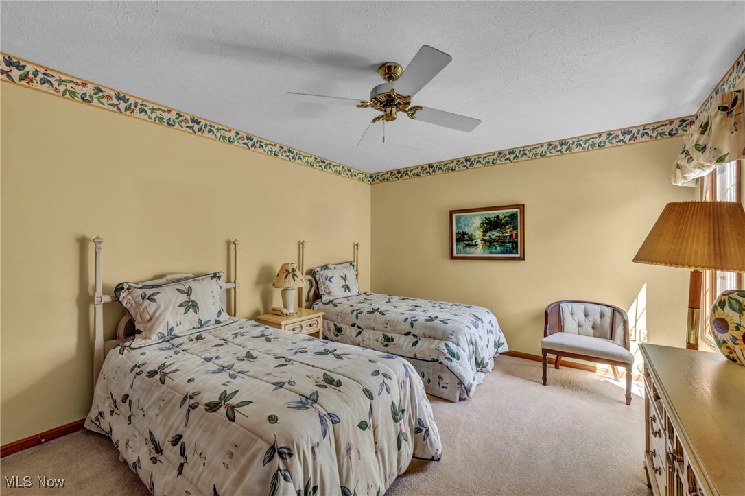 19292 Charter Lane, Strongsville, Ohio image 33