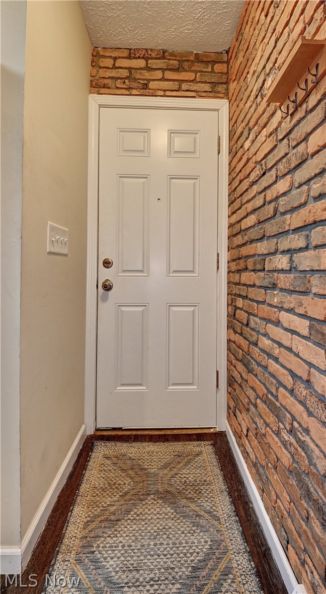 Arlington Waterloo Acres - Residential