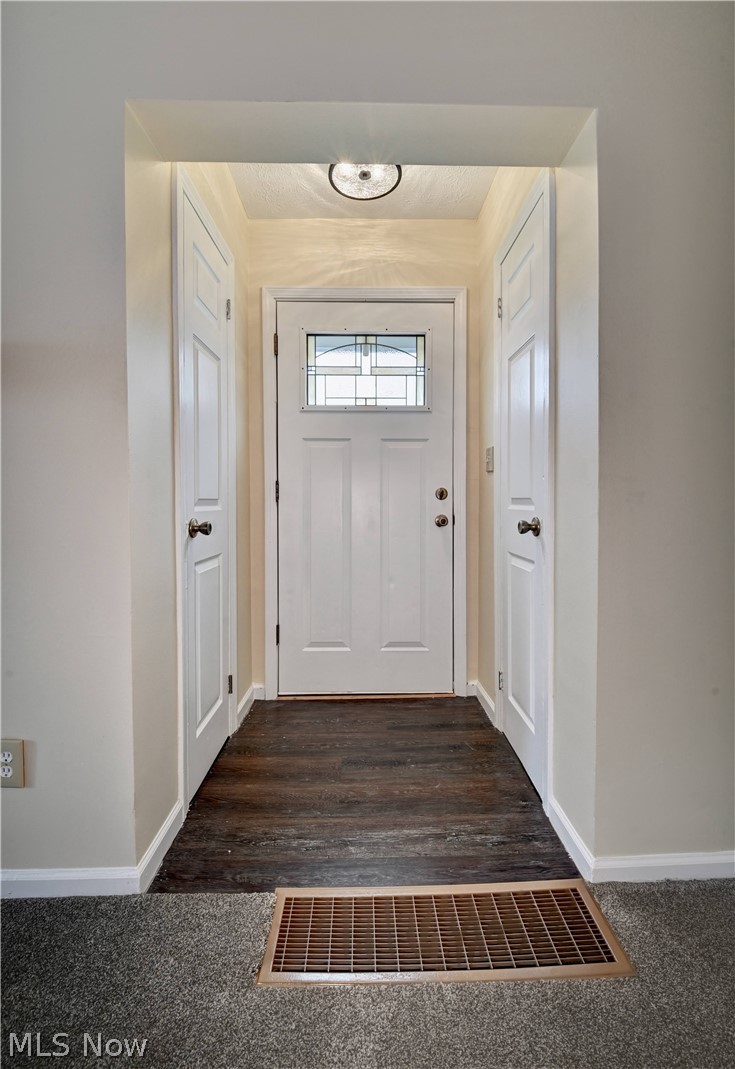 Arlington Waterloo Acres - Residential