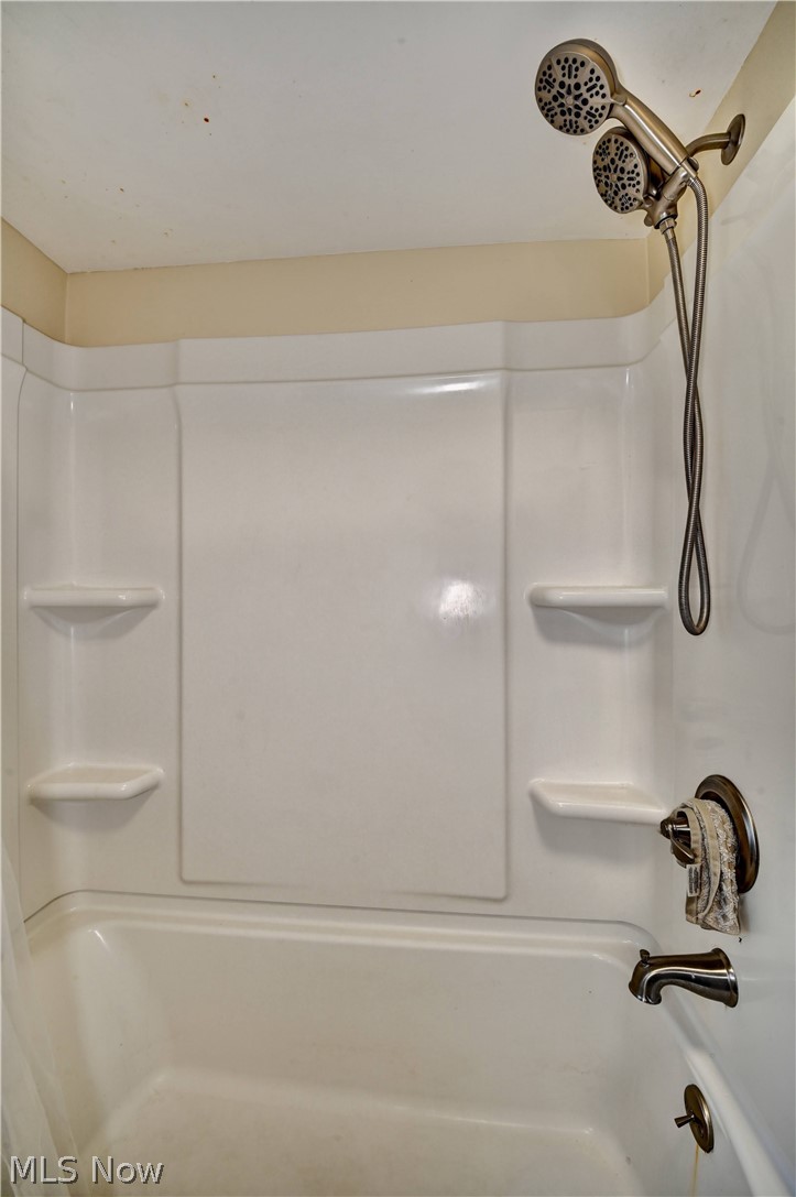 Arlington Waterloo Acres - Residential