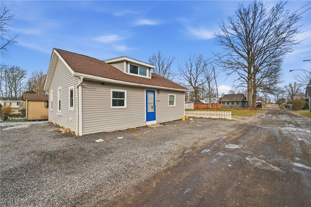 Photo of 4877 Francis Drive, Geneva, OH 44041 (MLS # 5181556)