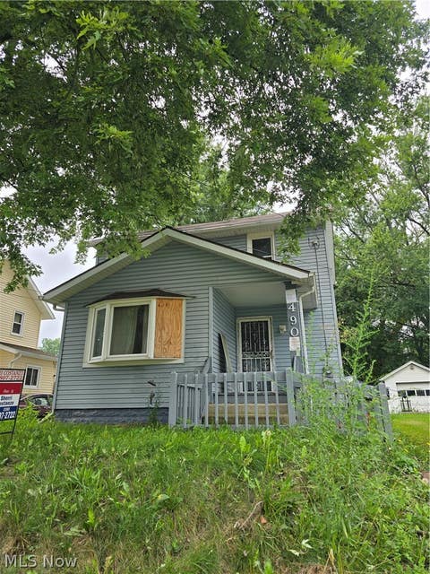 Homes For Sale - 490 Tompkins Avenue<br/> Akron, OH 44305