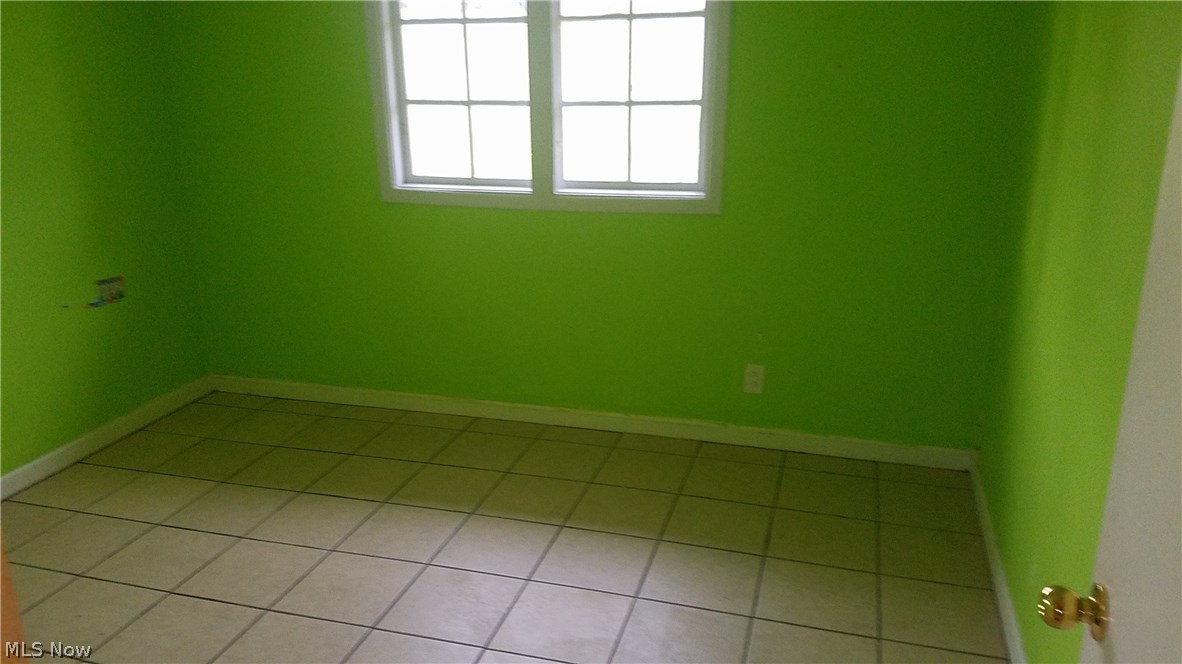 Briar Root Manor - Residential