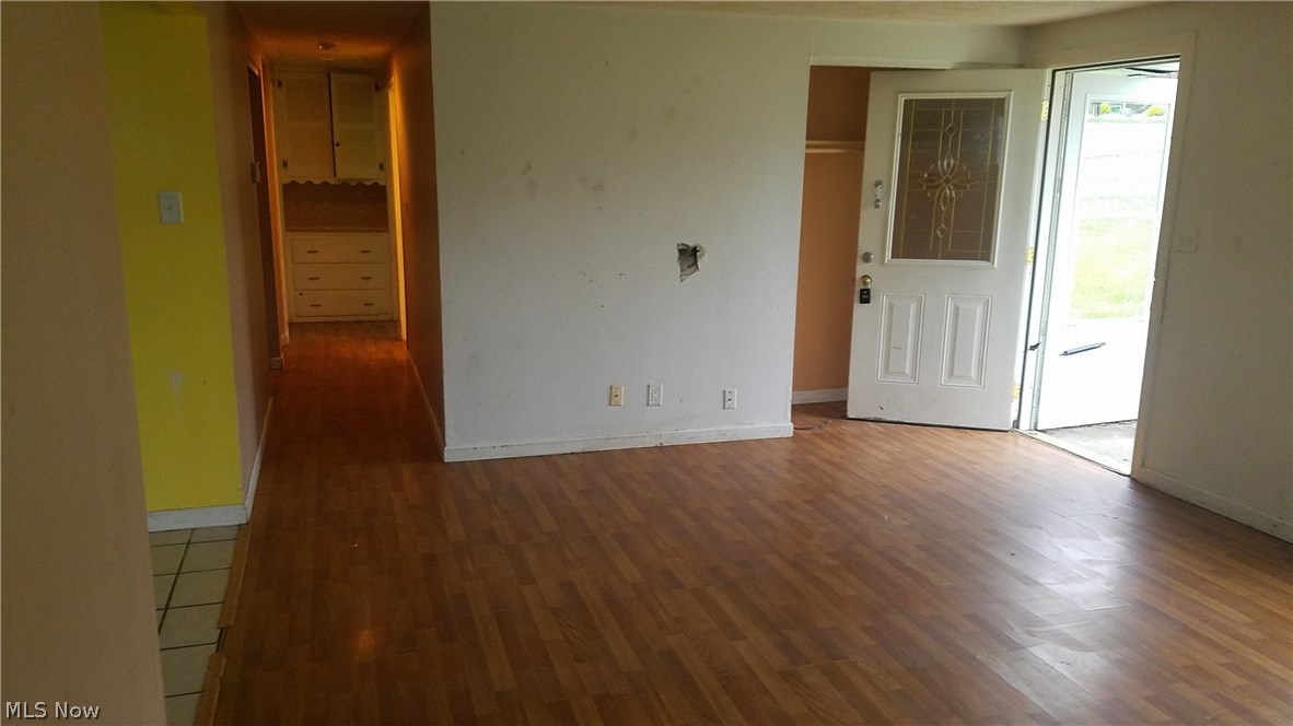 Briar Root Manor - Residential