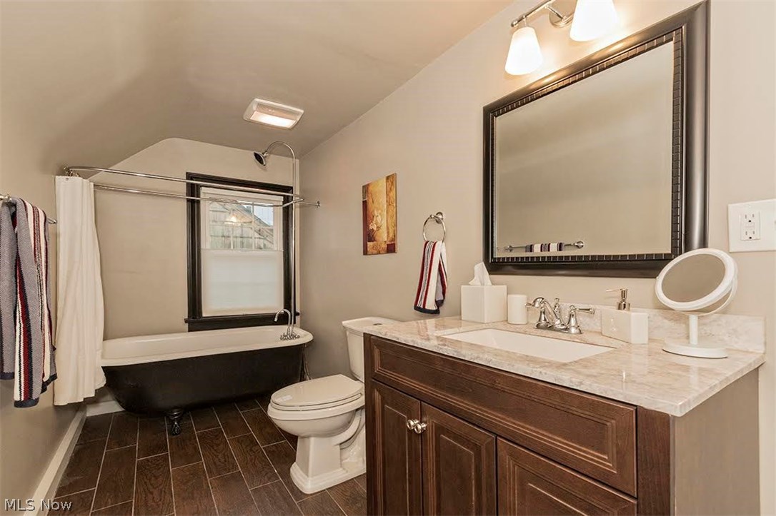 Van Sweringen Cos 16 - Residential