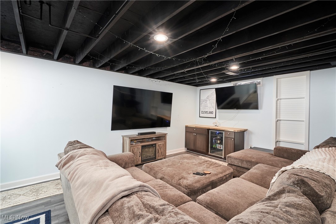 Elworthy-Helwick Cos City Acr - Residential