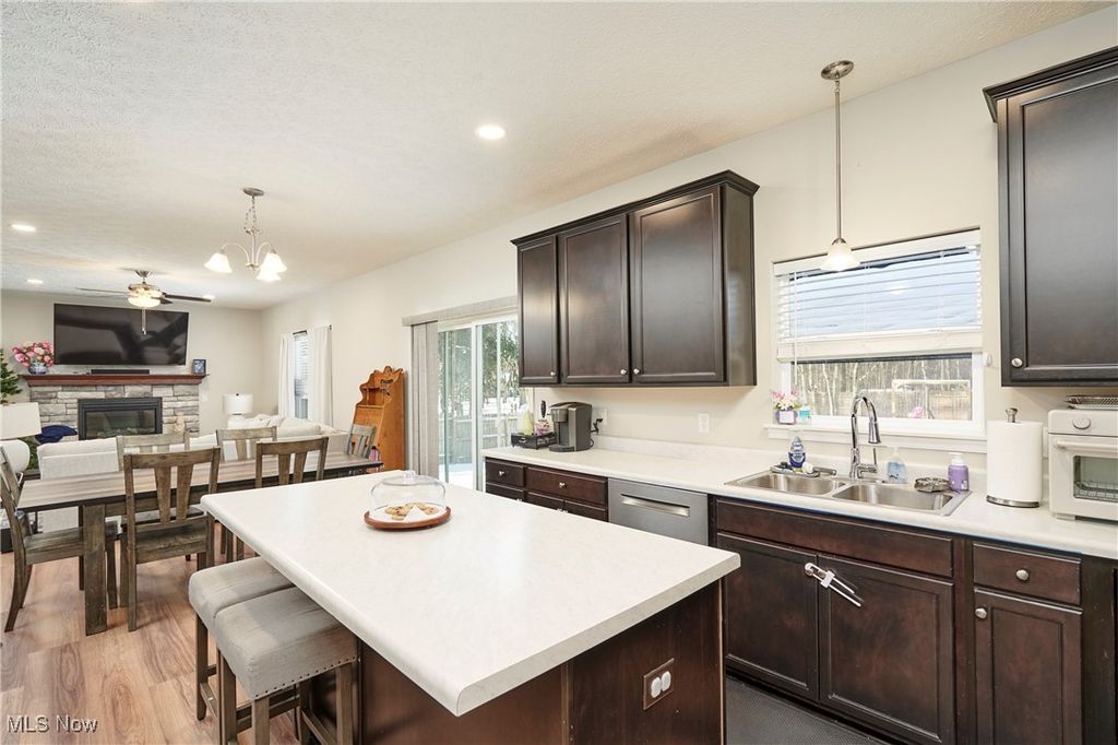 Photo of 7840 Mccreary Road, Independence, OH 44131 (MLS # 5176338)