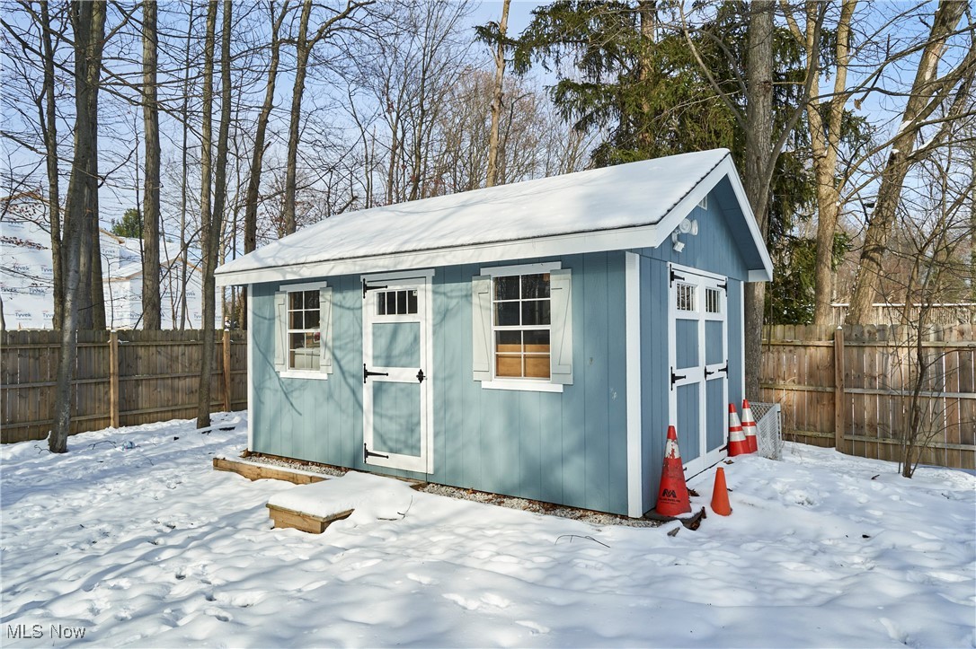 Elworthy-Helwick Cos City Acr - Residential