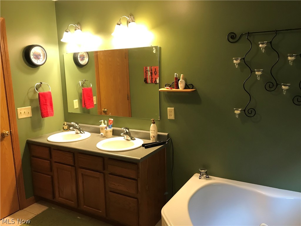 Hidden Mound - Residential