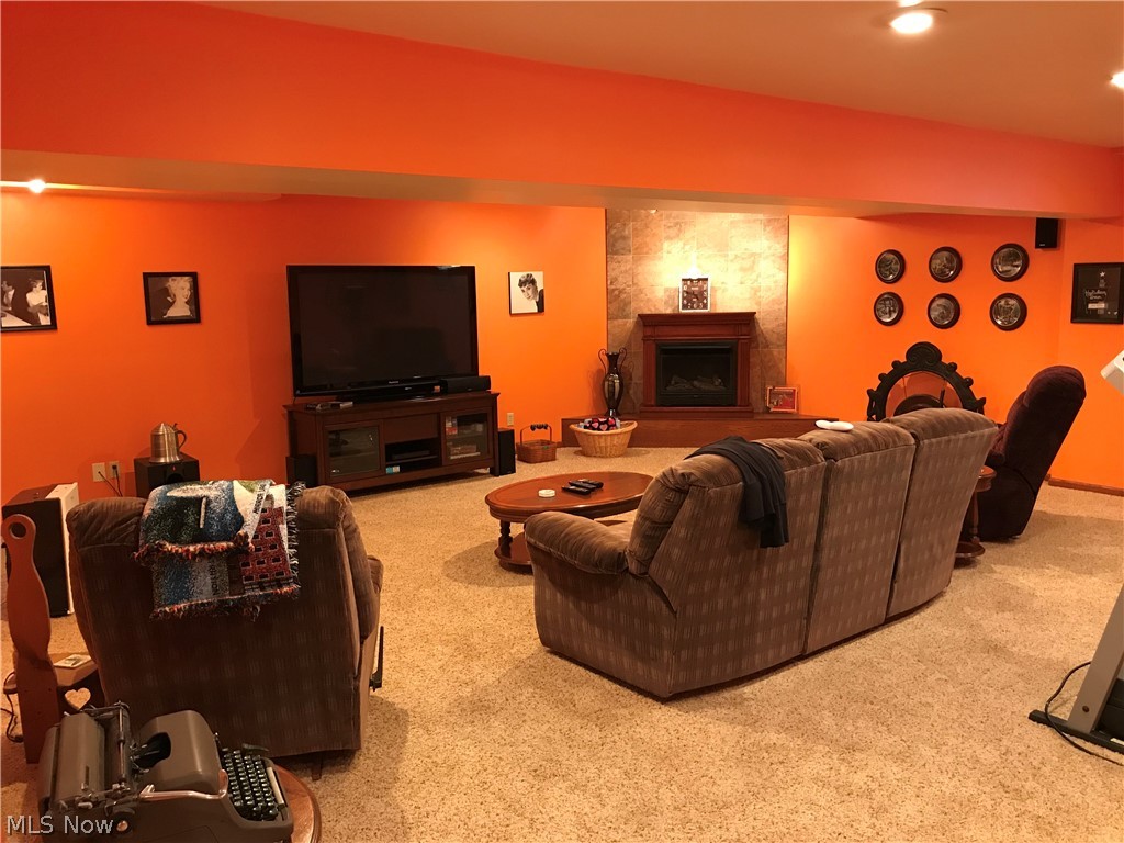 Hidden Mound - Residential