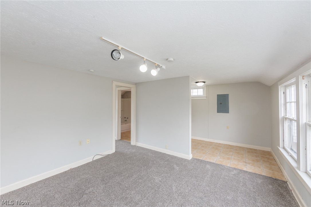 Ravenna Bldg Co - Residential Income