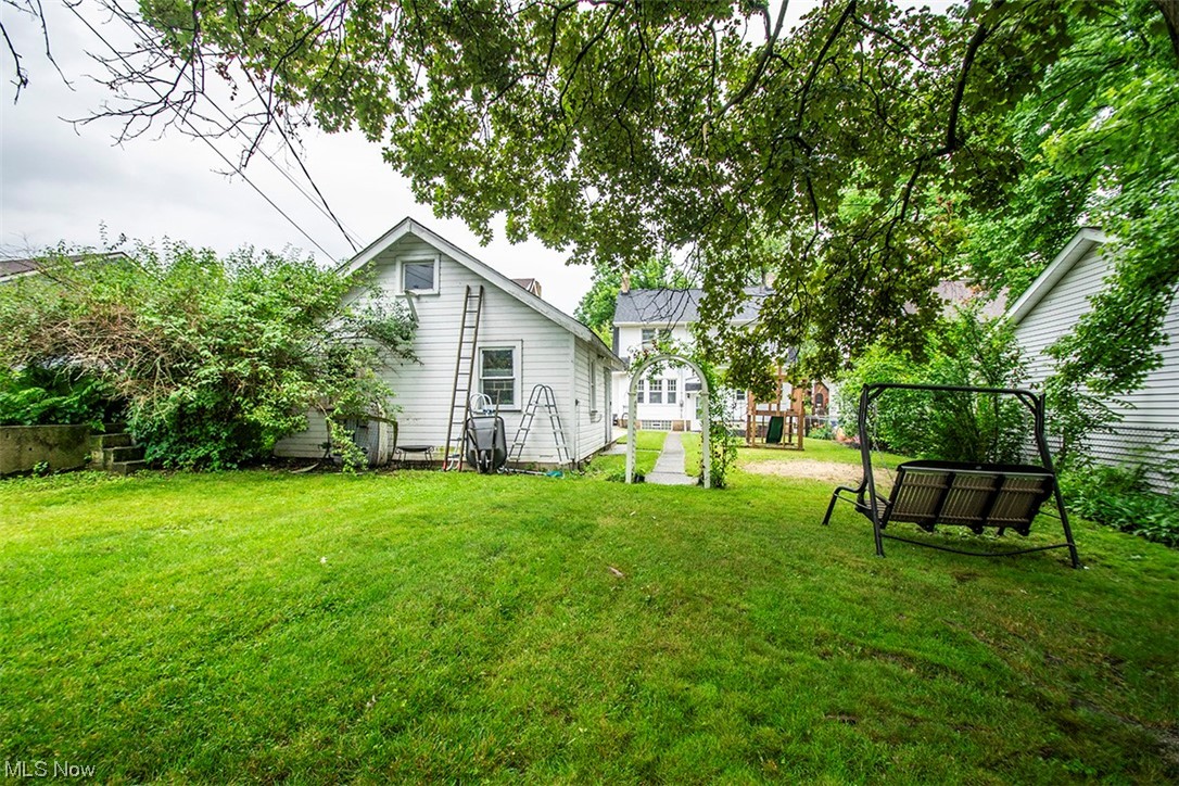 Hazel Ave - Residential