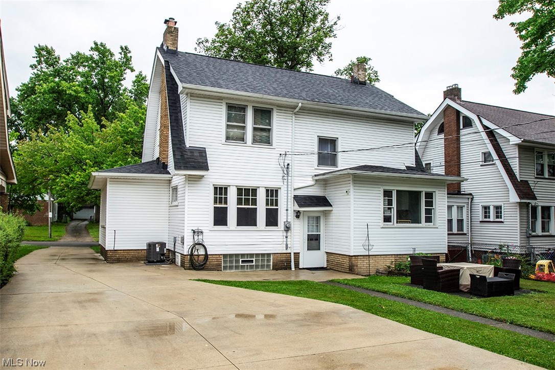 Hazel Ave - Residential