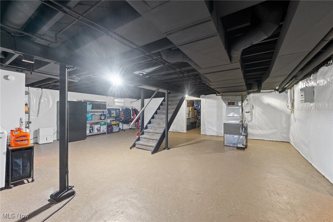 J Howard Taylors Lawnview - Residential