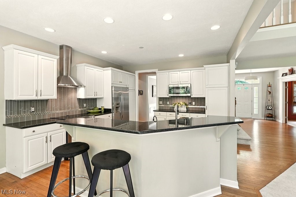 Chagrin Falls, Ohio 44023, United States, 4 Bedrooms Bedrooms, ,3 BathroomsBathrooms,Residential,Active,178086