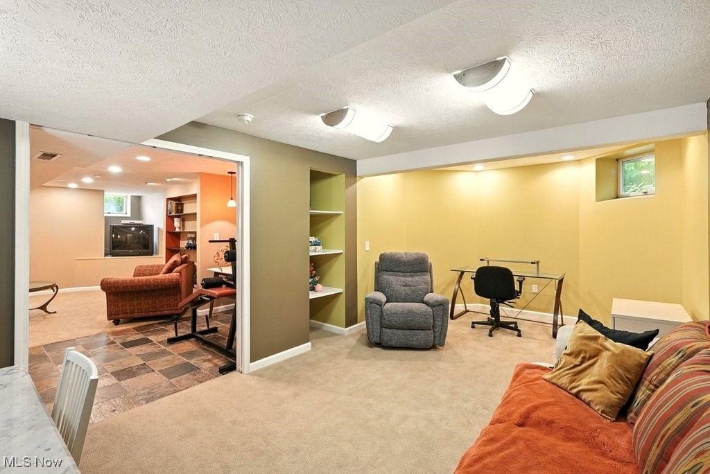 Chagrin Falls, Ohio 44023, United States, 4 Bedrooms Bedrooms, ,3 BathroomsBathrooms,Residential,Active,178086