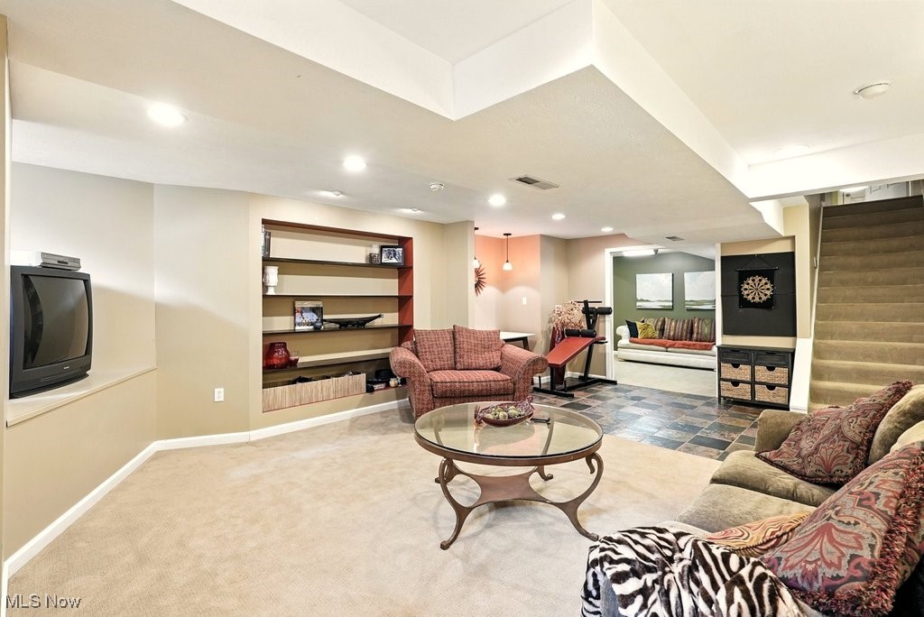 Chagrin Falls, Ohio 44023, United States, 4 Bedrooms Bedrooms, ,3 BathroomsBathrooms,Residential,Active,178086